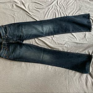 💛 Lucky Brand jeans